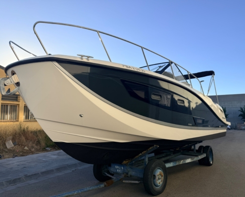 WhatsApp Image 2026 09 10 at 09.34.32 Quicksilver 875 Sundeck